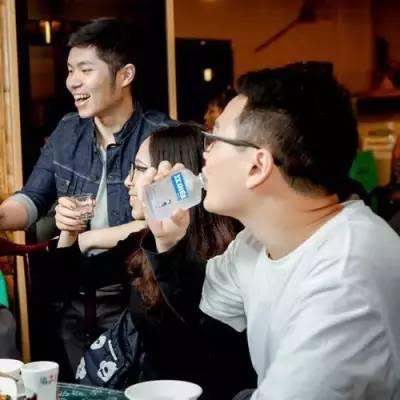 烈猫茶叶品牌全解析，从冷门黑马到新消费茶饮的逆袭之路