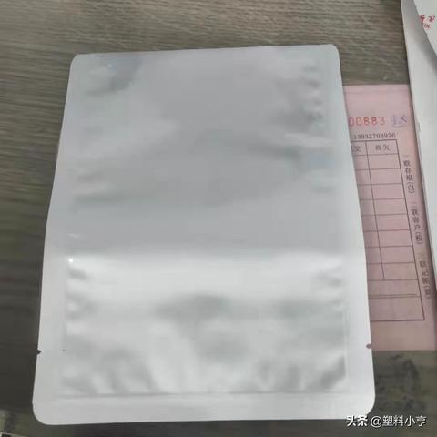 灯条定制五金的奥秘与应用
